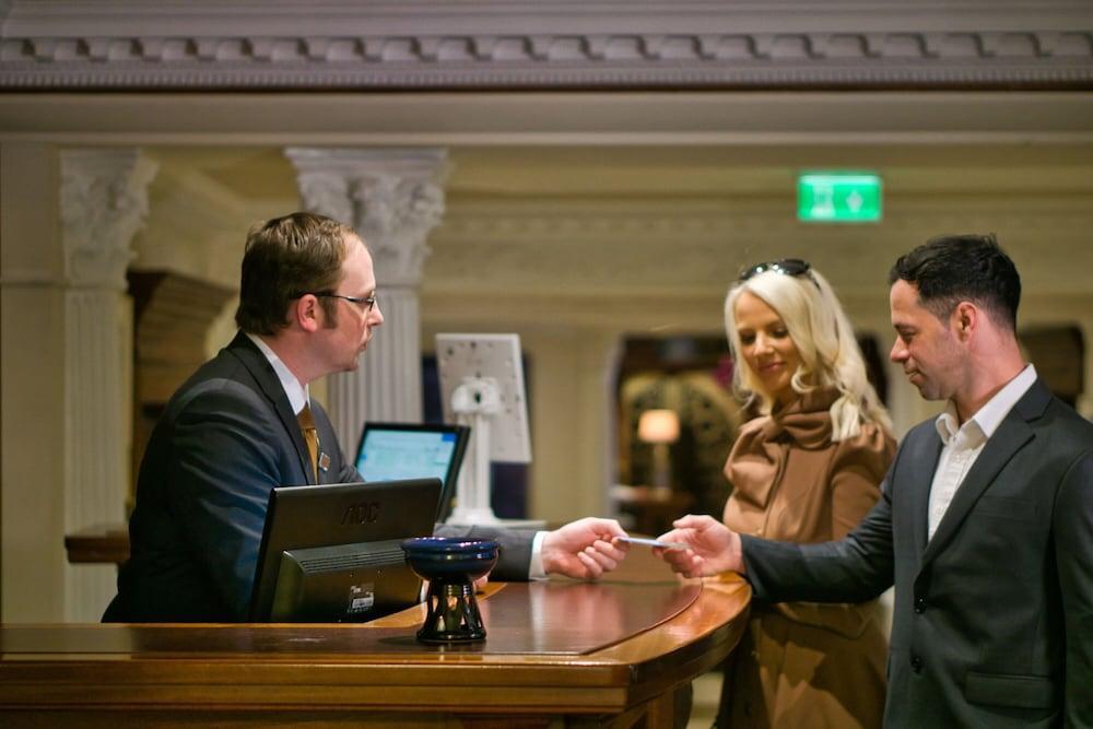 Muckross Park & Hotel Kilclogherane